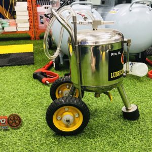 may hut nhot xe may pallas 8 lit 1