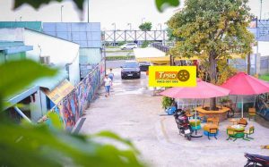 cac dich vu di kem khi mo tiem rua xe o to tpro