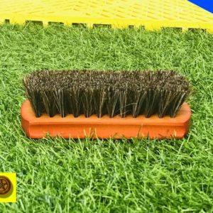 ban chai long ngua ve sinh noi that ghe da 2