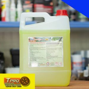 dung dich rua xe khong cham bio 25 5 lit tpro 1