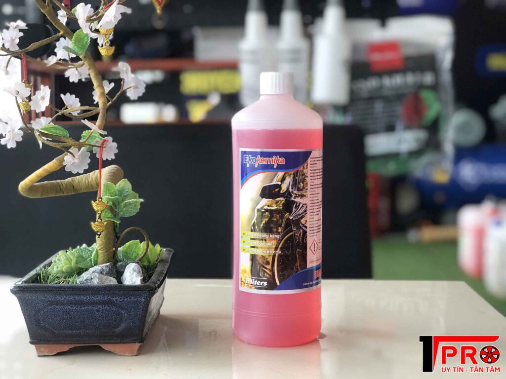 Dung dịch làm bóng sơn xe Ekokemika Bubble Wax Dung dịch làm bóng sơn xe Ekokemika Bubble Wax