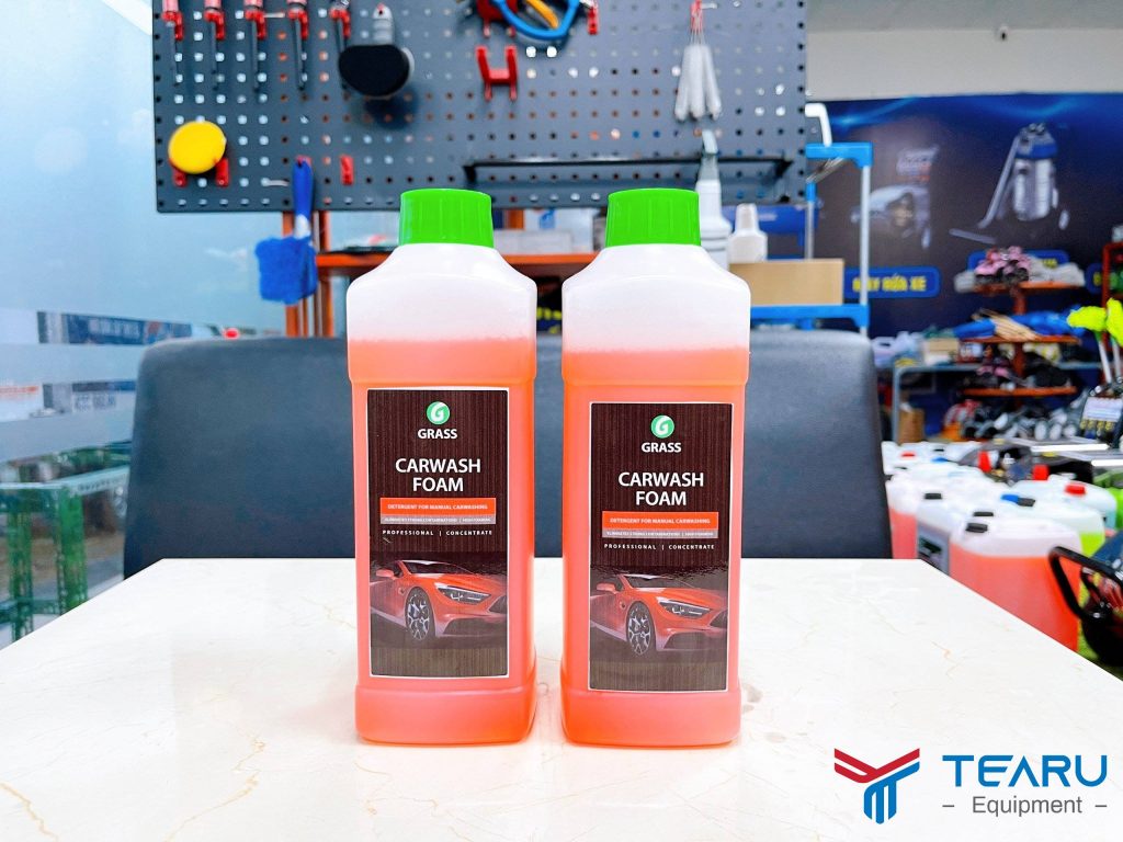 Dung dịch rửa xe bọt tuyết cao cấp Grass Carwash Foam 1L
