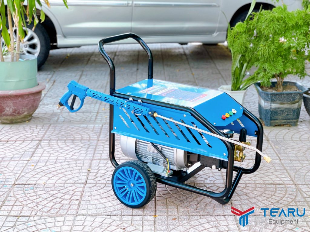 Máy rửa xe cao áp 3kw Okazune OK2200P